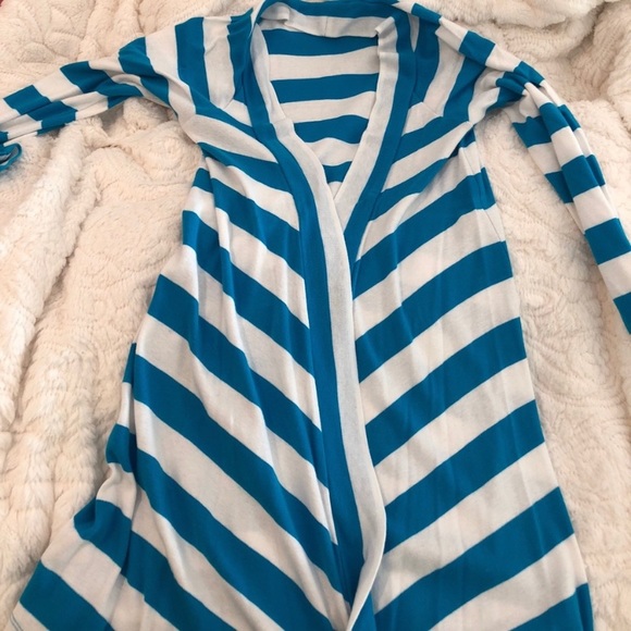 Blue and white striped long cardigan - Picture 3 of 5